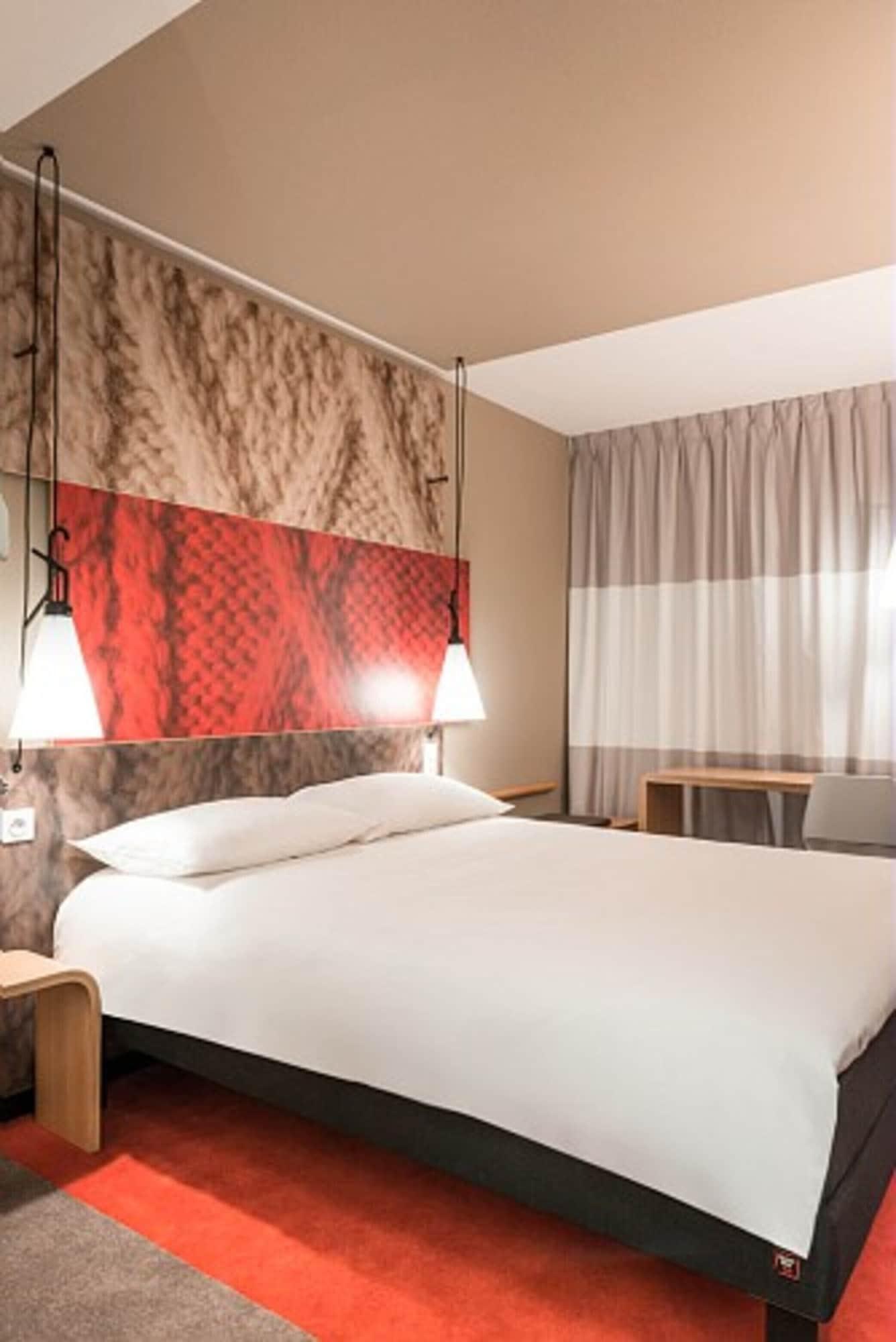 Ibis Bordeaux Centre Bastide Hotell Eksteriør bilde