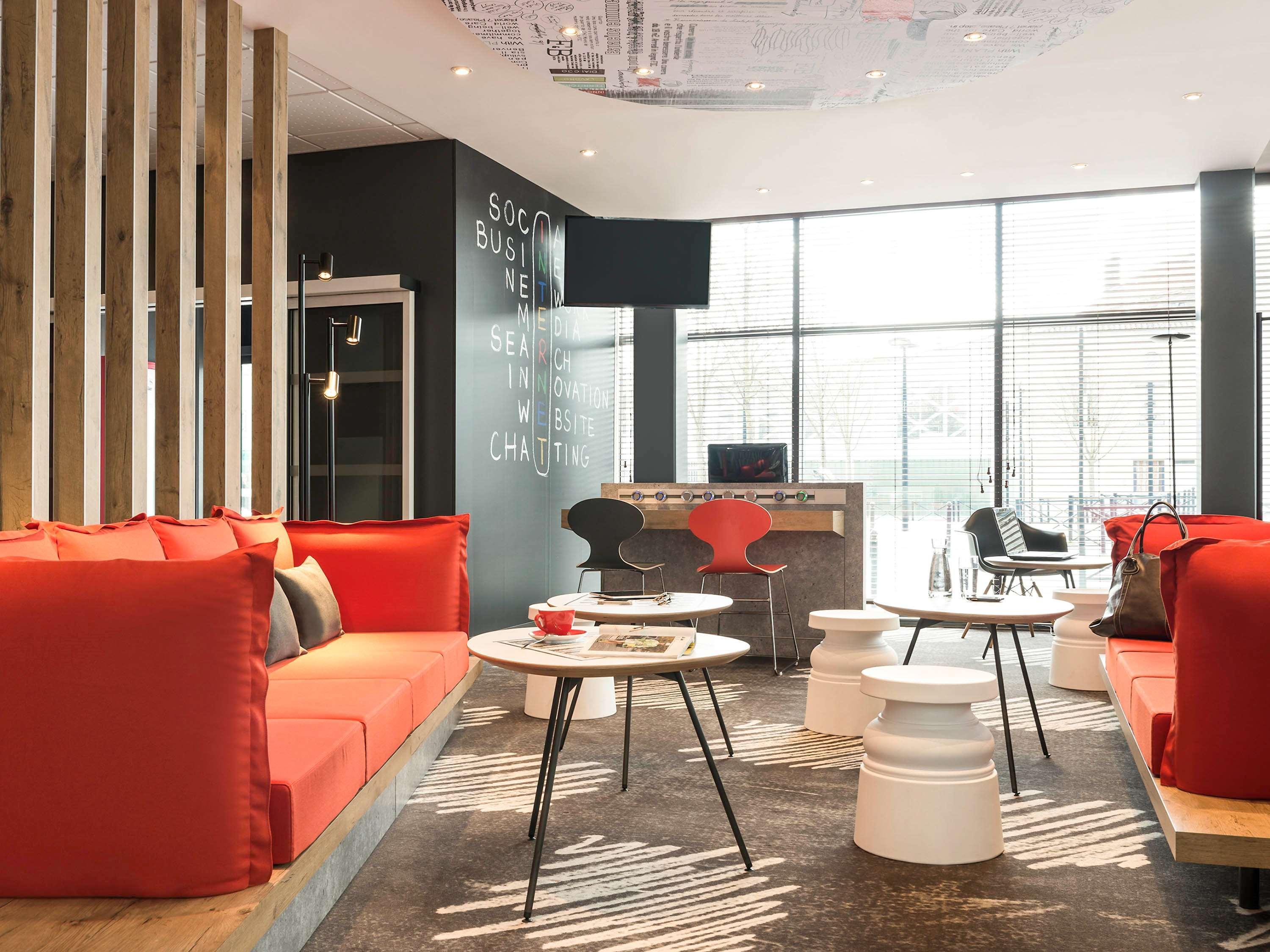 Ibis Bordeaux Centre Bastide Hotell Eksteriør bilde