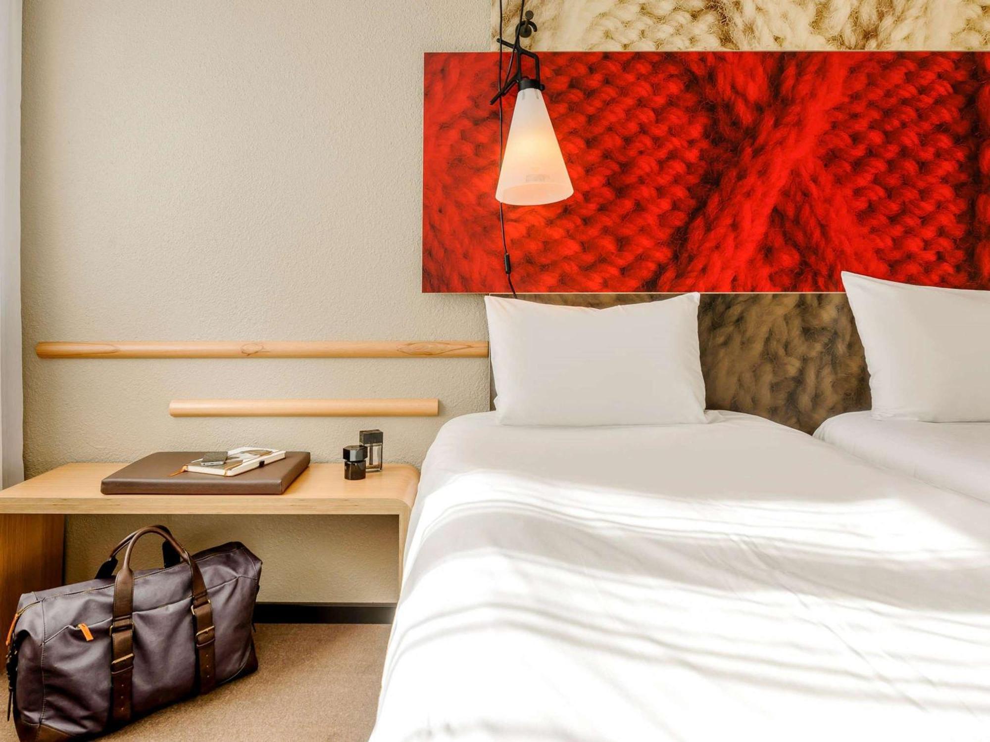 Ibis Bordeaux Centre Bastide Hotell Eksteriør bilde