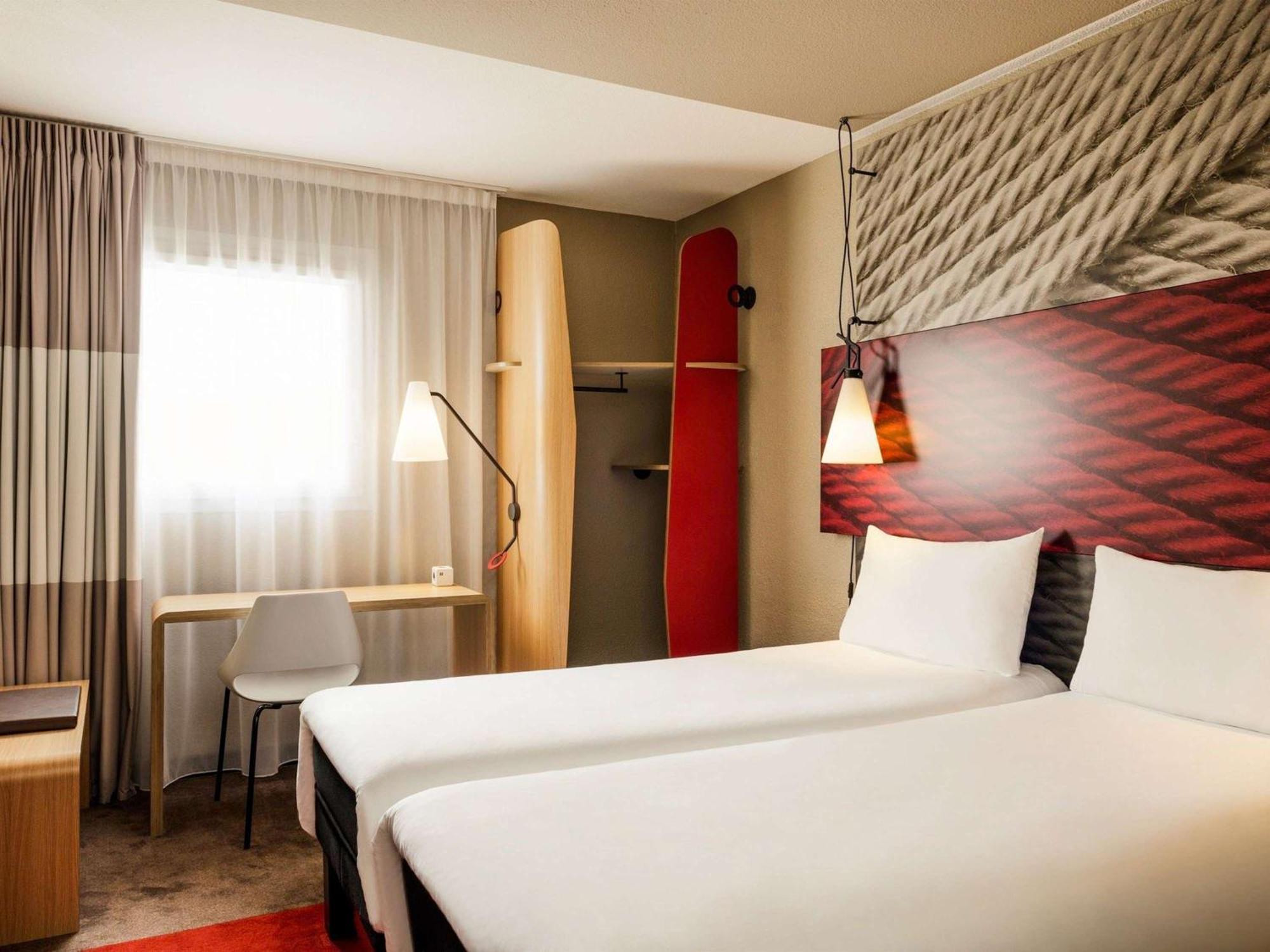 Ibis Bordeaux Centre Bastide Hotell Eksteriør bilde