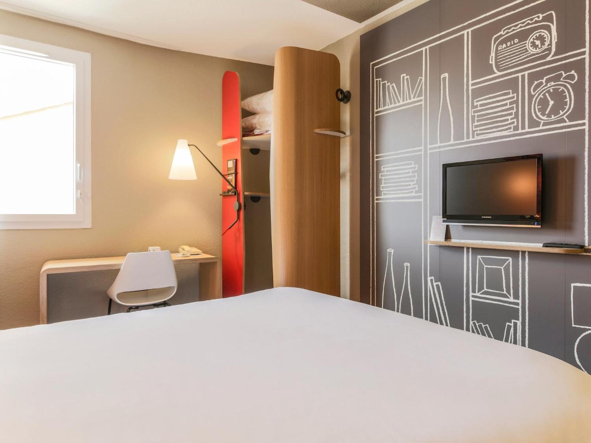 Ibis Bordeaux Centre Bastide Hotell Rom bilde