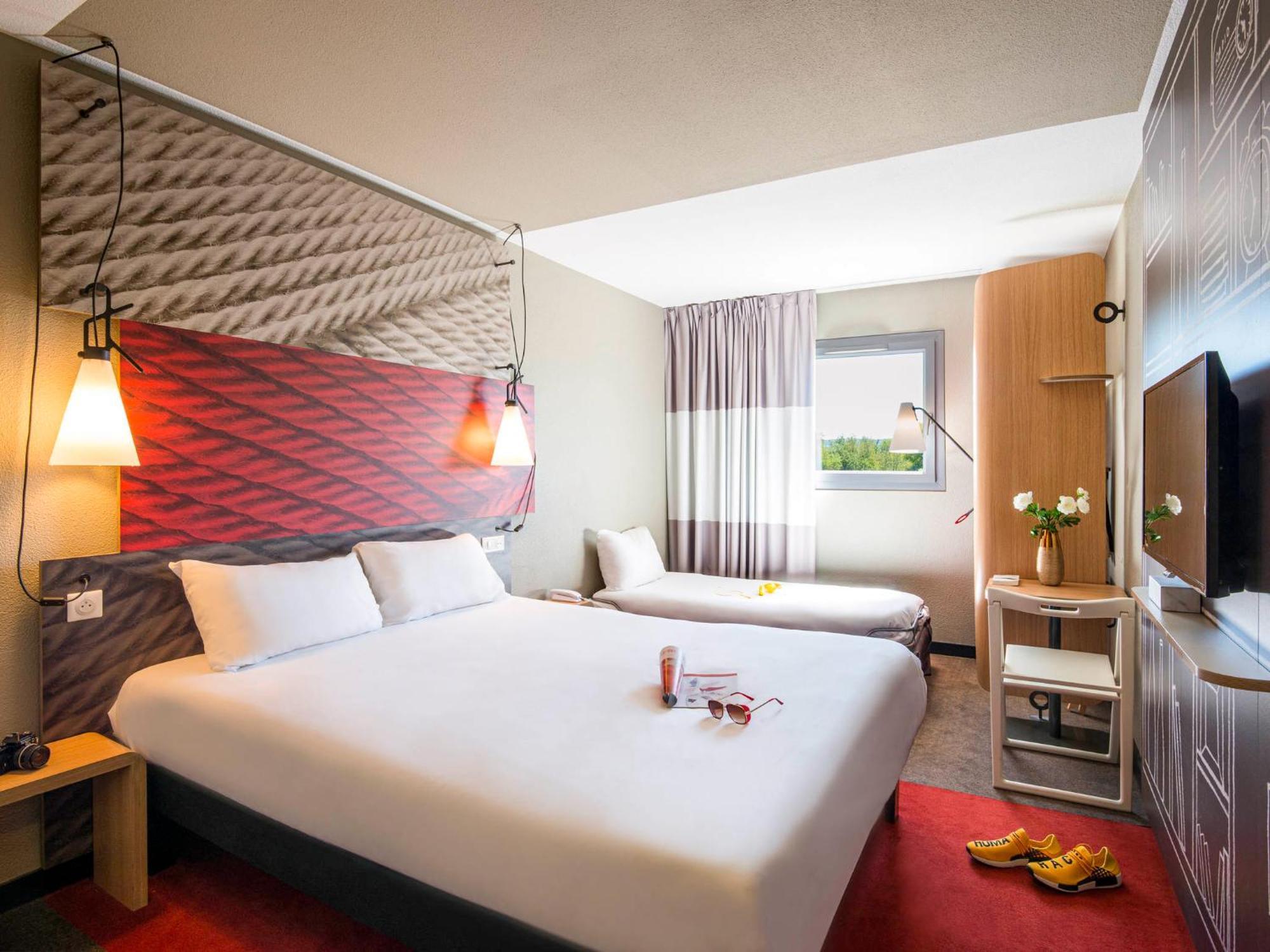 Ibis Bordeaux Centre Bastide Hotell Rom bilde
